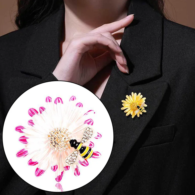 

2-color Women Fashion Sunflower Honeybee Design Rhinestone Coat Brooch Pin Party Enamel Alloy Accessories Gift