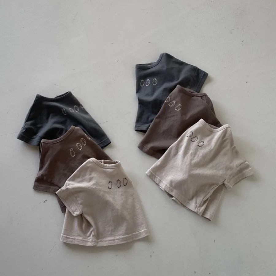 

2022 Infant Girls Summer New Arrival T-shirt Casual Cute Penguin Print Short Sleeves Tops Kid Boy Simple Loose Cotton Tshirt