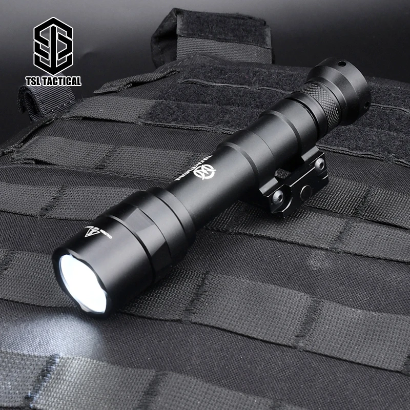 

M600 M600U Tactical Surefir SF Flashlight White LED Lamp Hunting Scout Light Fit 20mm Picatinny Rail Airsoft Weapon Accessories