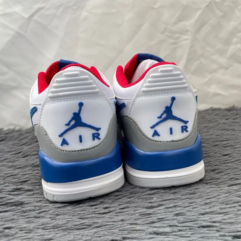 В наличии 24 часа доставкабольшой брендСпортивные и повседневные кроссовки для