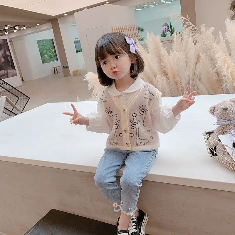 

Осень-зима 2022 Новинка детская одежда маленького и среднего размера Корейская версия Симпатичный жилет для малышей Одежда для девочек жилет...