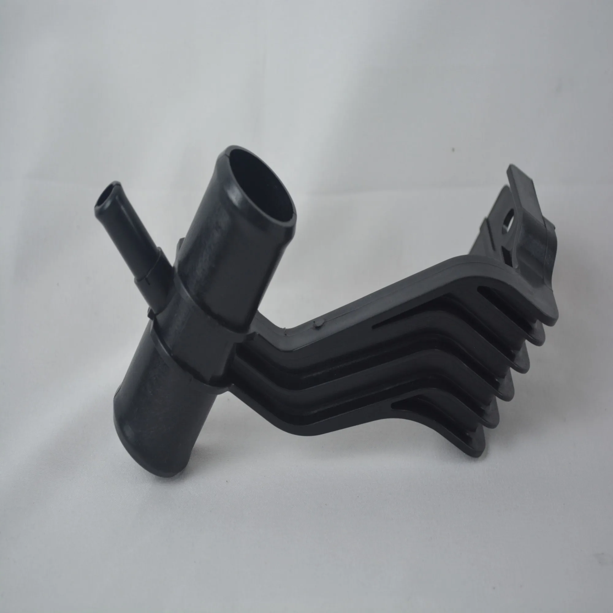 Coolant Pipe Engine Radiator Water Outlet Hose For Toyota Corolla Matrix 2009-17