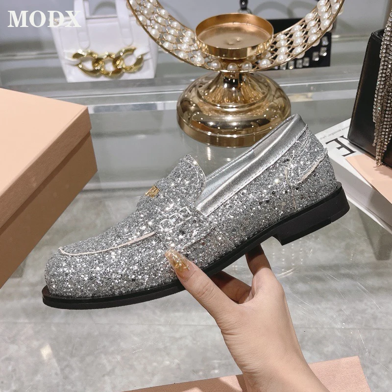 

Модные кожаные туфли с блестками, увеличивающие рост, с круглым носком