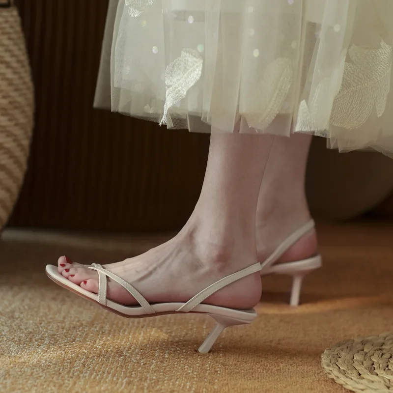 

Сандалии женские на тонком высоком каблуке 6 см, Повседневная Уличная обувь с ремешком на щиколотке и открытым носком, 38 39