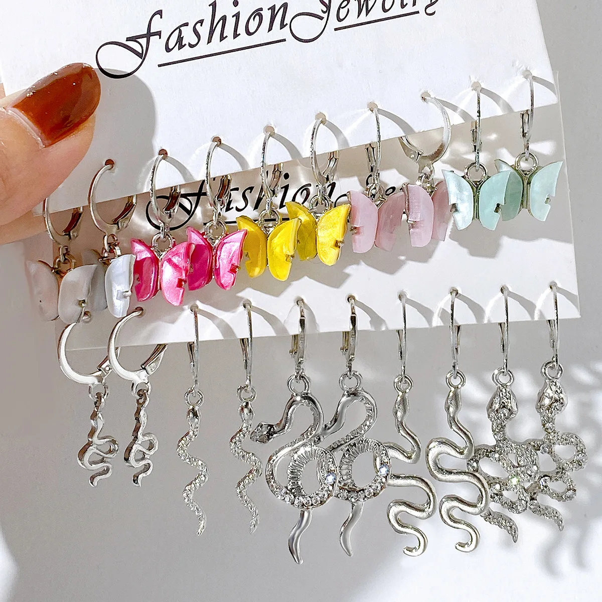 

Harlig New Women Girls Teens Colourful Butterfly Hoop Earrings Set 5 Pairs Fashion Combination Earrings Fashion Accessories
