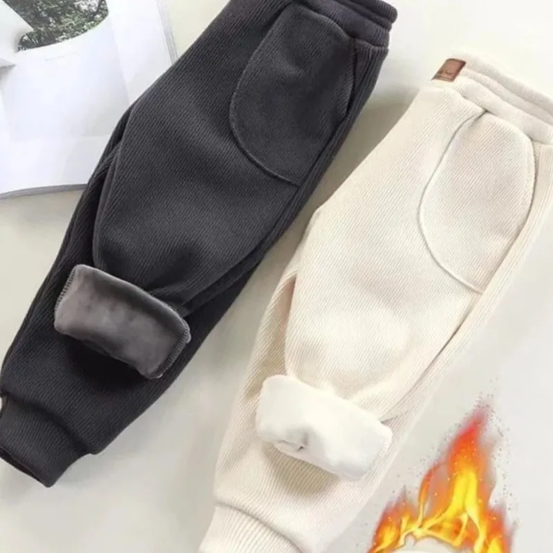 Рисунок 3 - Детские осенне-зимние модные однотонные