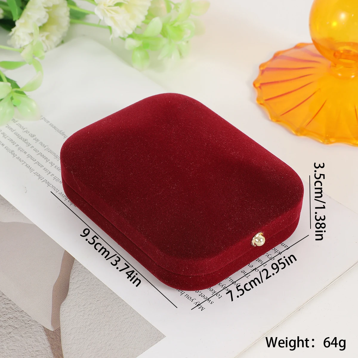 

Бархатная шкатулка для украшений