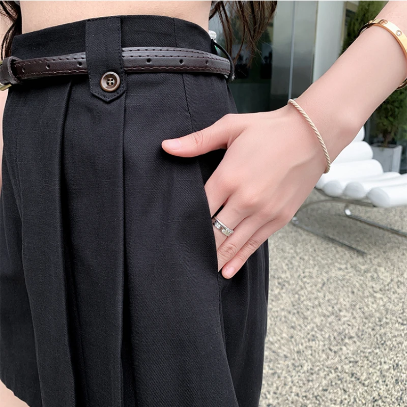 Casual Shorts Women Pleated Skirt Shorts Loose Wide Leg Pants Skirt 2023 Summer Women Clothing Belt Elegant OL Shorts for Women