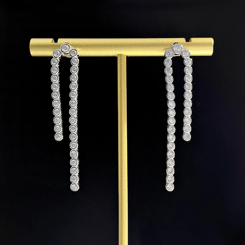 

2023 New 925 Silver European and American Ins Fashion Su Micro Inlaid Earrings Full of Diamond Earrings for Cross Border Women