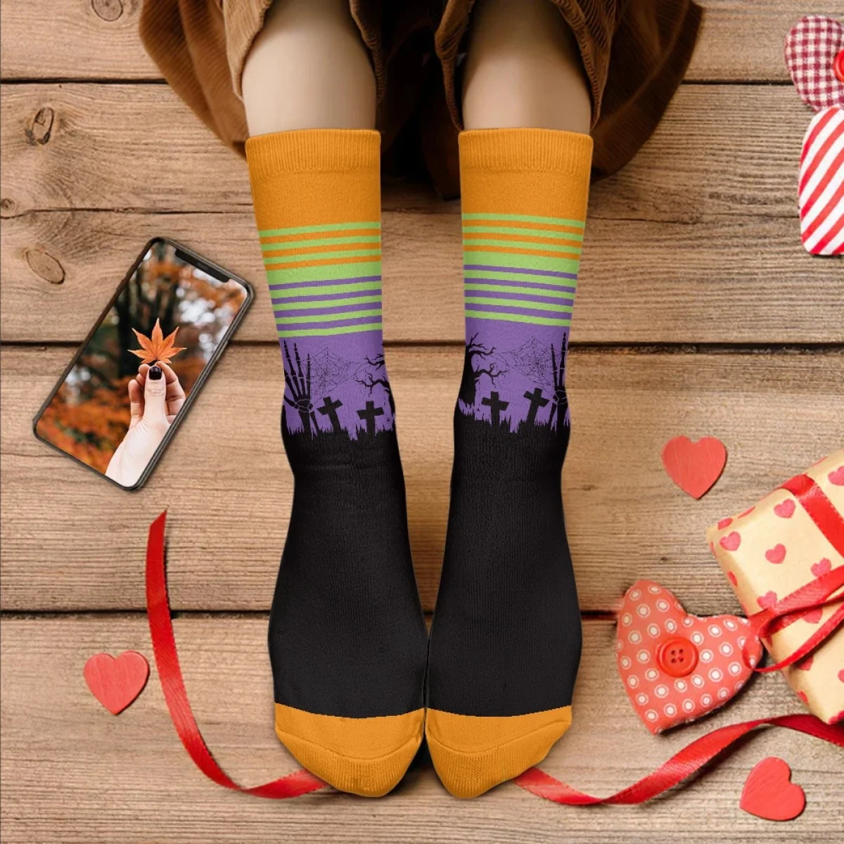 

Носки мужские Нескользящие в полоску, с рисунком скелета, паутины, скелета, руки, паутины, средние Носки, впитывающие пот, на осень