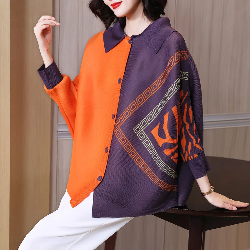 

High-end Miyake pleated top spring 2022 new loose all-match shirt t-shirt mother short single-breasted cardigan women's clothing