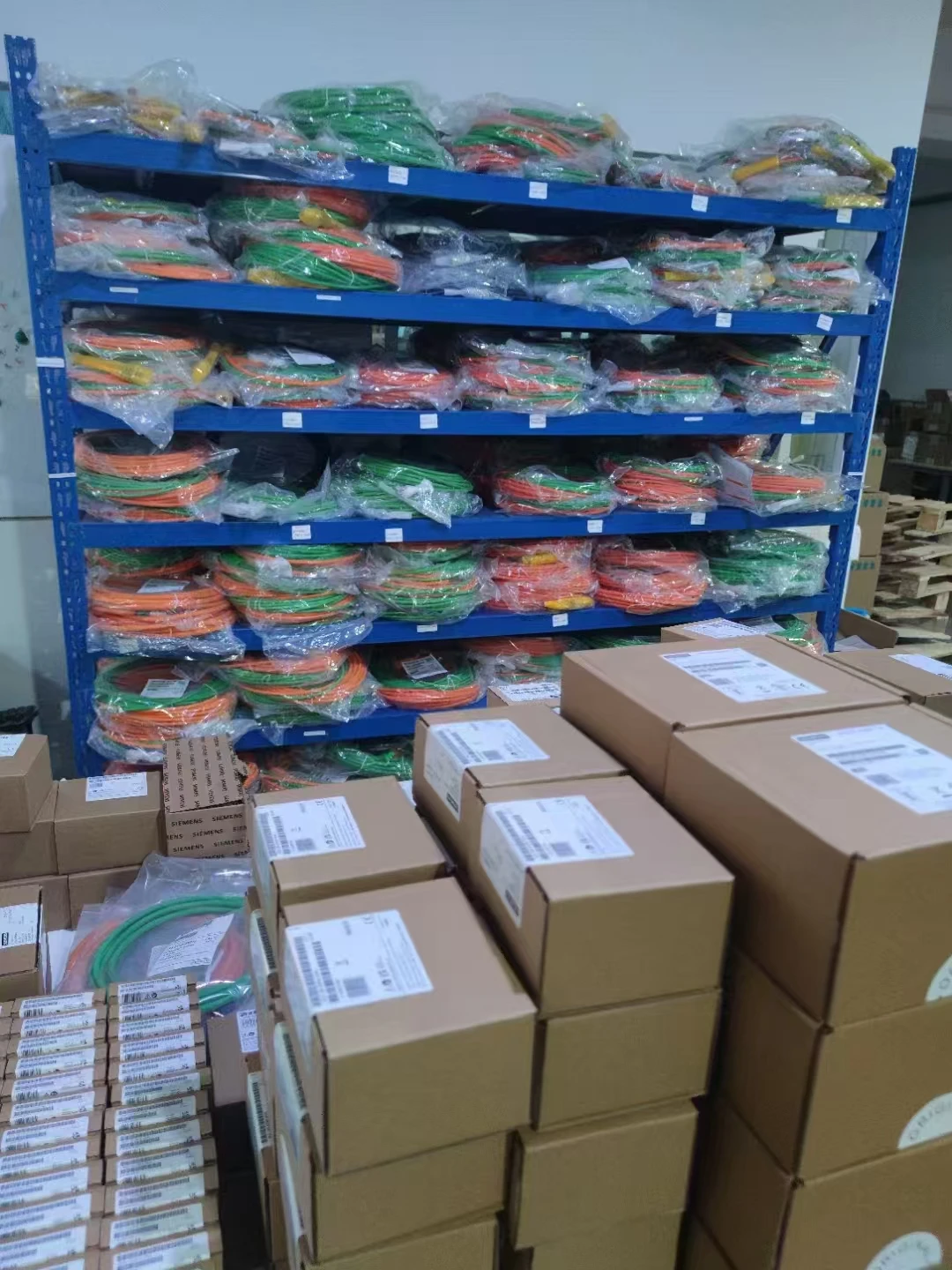 Интегральные схемы 2 шт