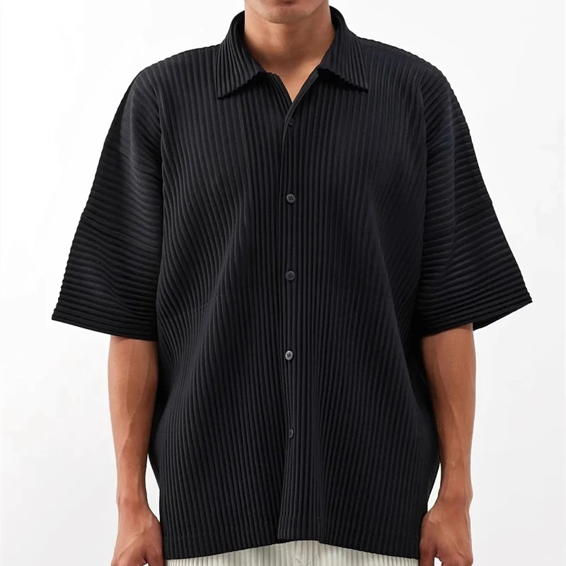 

Issey Miyake Homme Plisse Simplicity Single Breasted Top Sagging Sensation Loose And Comfortable Casual Short Sleeved Shirt