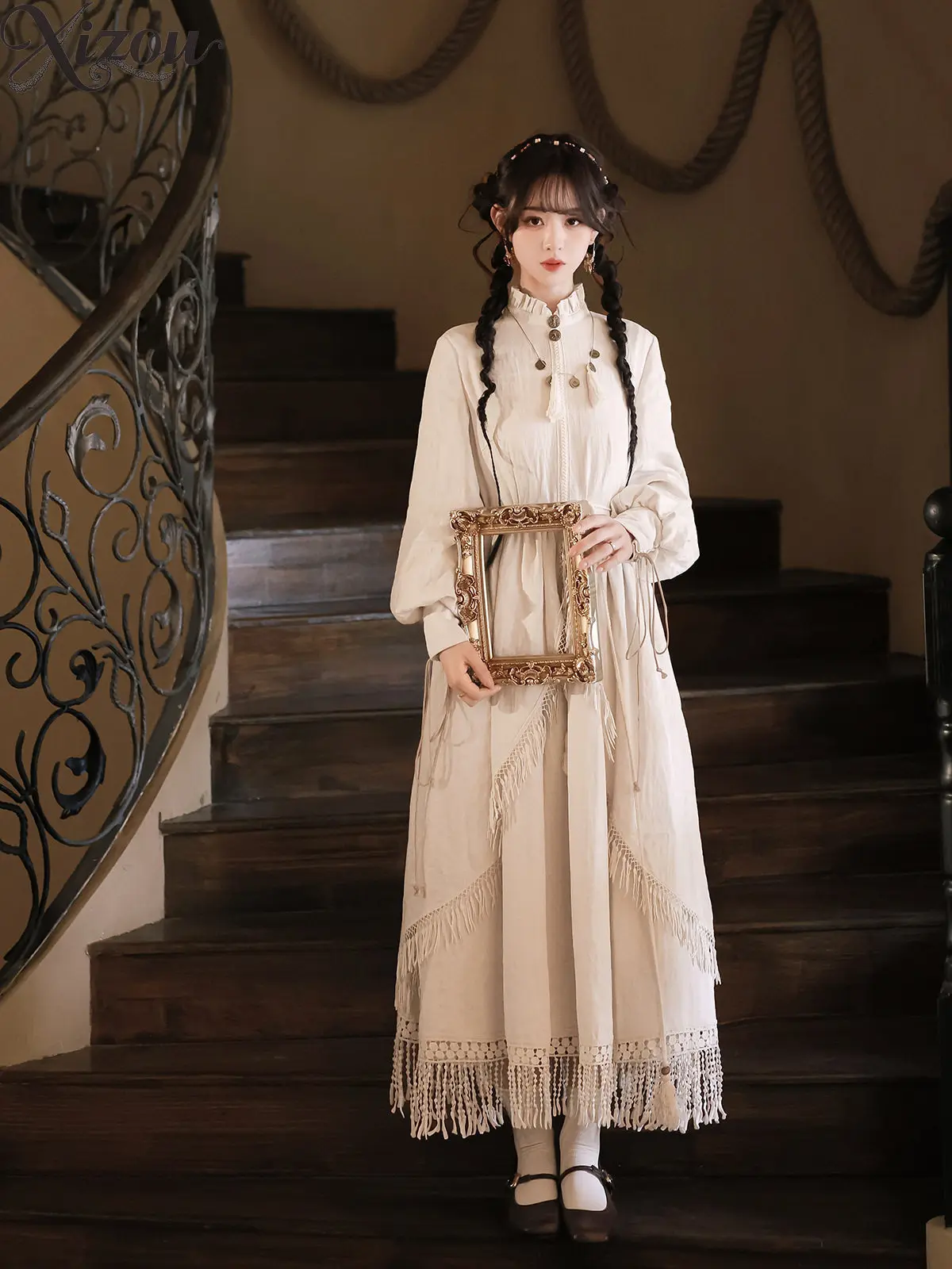 Фото Комплект из двух предметов в стиле Desert Lolita: накидка с бахромой, воротник-стойка, длинный рукав, платье OP, этнический повседневный косплей-костюм Wasteland для женщин, осень 2026, с ожерельем №5
