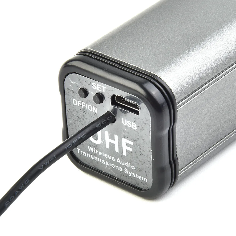 

UHF Wireless Microphone System Plug On XLR Transmitter Receiver Setup Chargeable External Wired Microphone To Wireless Device