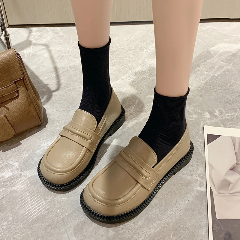 

Casual Woman Shoe Shallow Mouth Round Toe Female Footwear Slip-on Oxfords Soft British Style Modis Moccasin Retro New Dress Slip