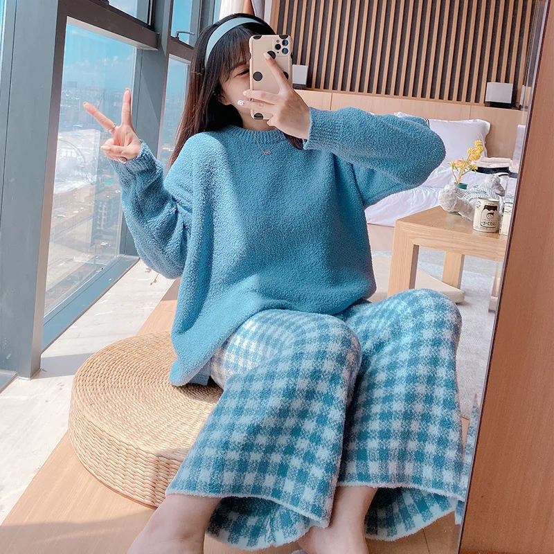 Pajamas Set Women Winter Thickening Warm Soft  Autumn long-sleeved Trousers Round Neck Plaid Solid Feather Yarn Suit Sleepwear