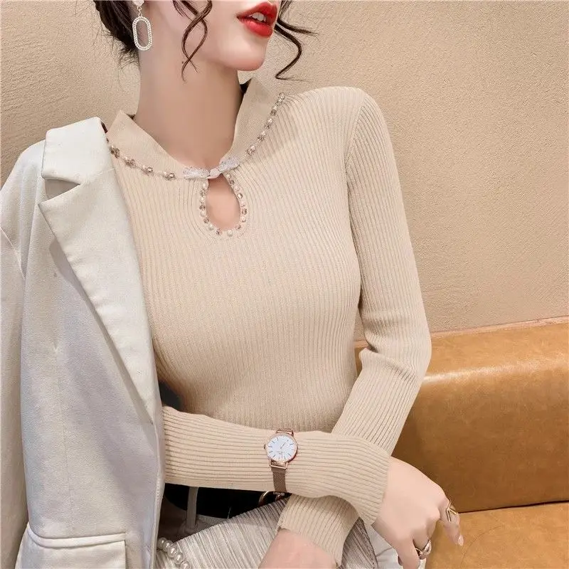 Женская трикотажная рубашка на осень и зиму