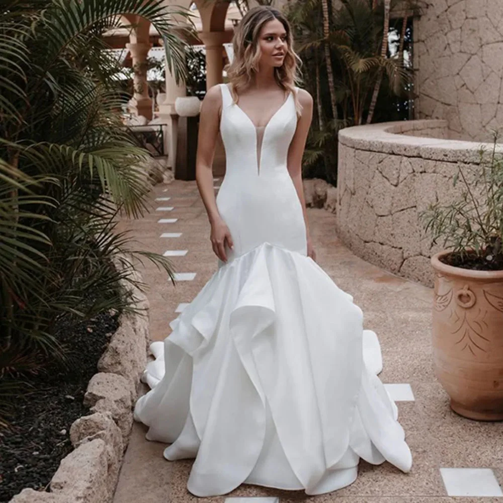 

Simple Ivory Mermaid Wedding Dresses Spaghetti Strap V Neck Satin Floor Length Bride Dress Elegant Backless 2023 Occasion Gowns