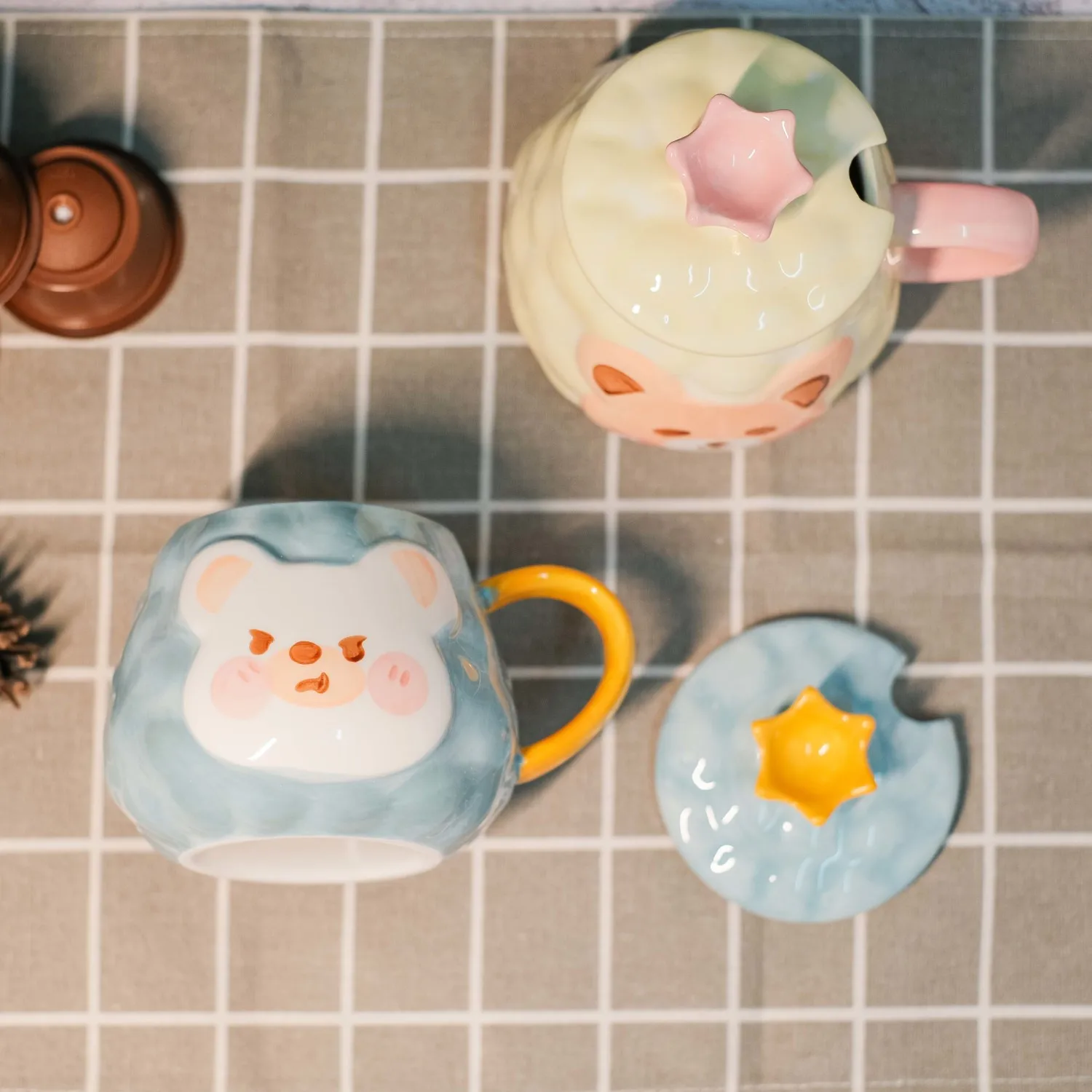 

Cute straw mug ceramic mug with lid
