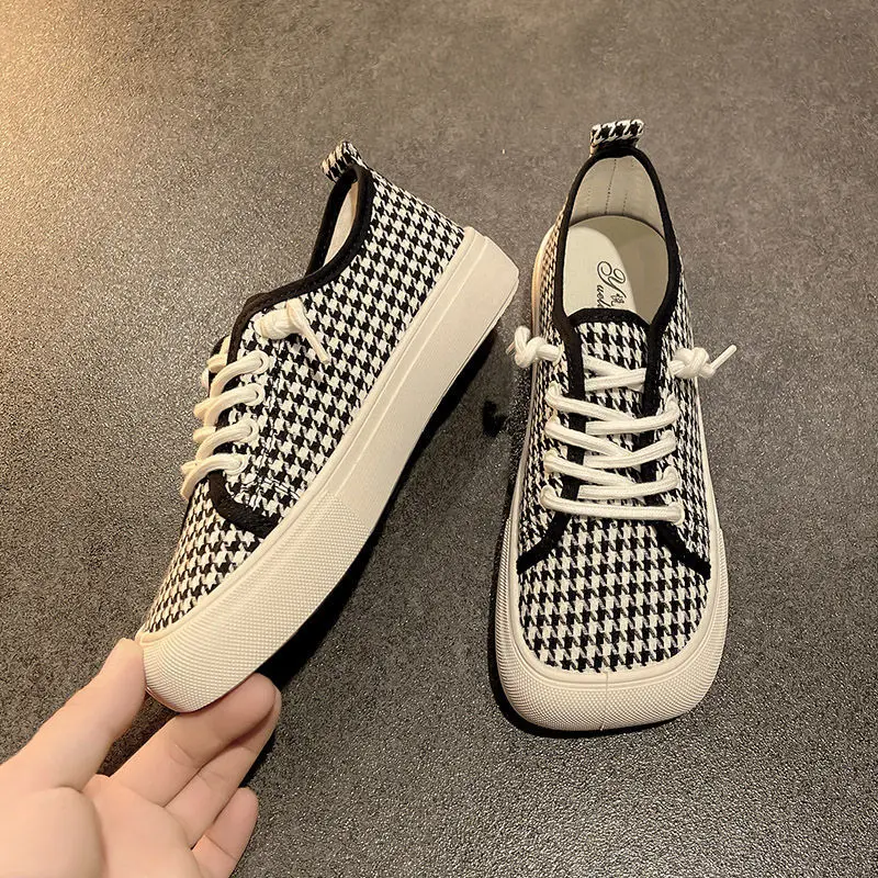 Wide Feet Square Toe Canvas Loafers Women's Leisure Lace Up Sneakers Platform Leopard Zebra Print Shoes Student Running Shoes