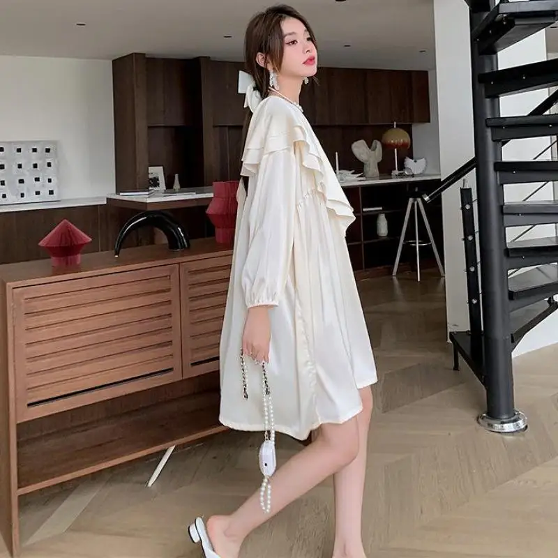 

V-Neck Women Nightgown Bathrobe Long Sleeve Gown Nightdress Silky Satin Sleepwear Summer Casual Rayon Home Dress Loungewear