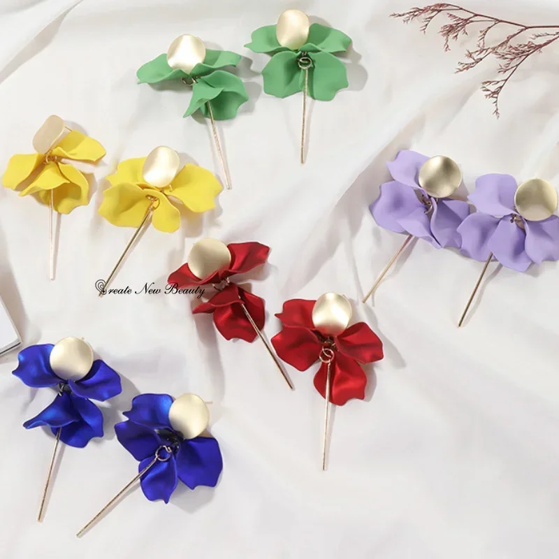 Висячие серьги с полимерными цветами корейские модные богемные эффектные