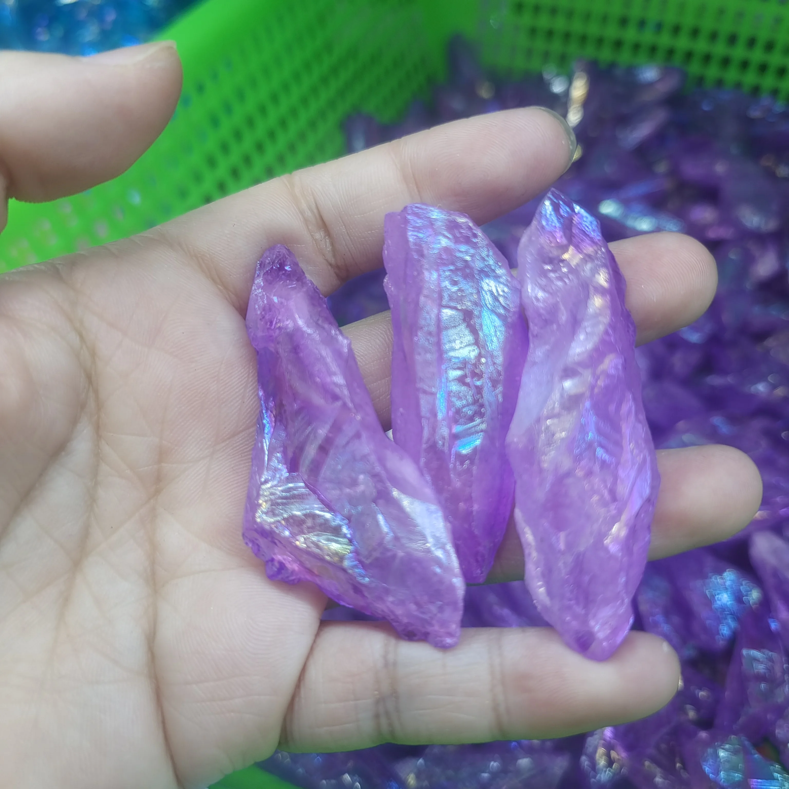 Titanium violet. Ек боцман фиалка. Тонированный кварц чакра. Утюжок mztitanum. Of562 airflow.