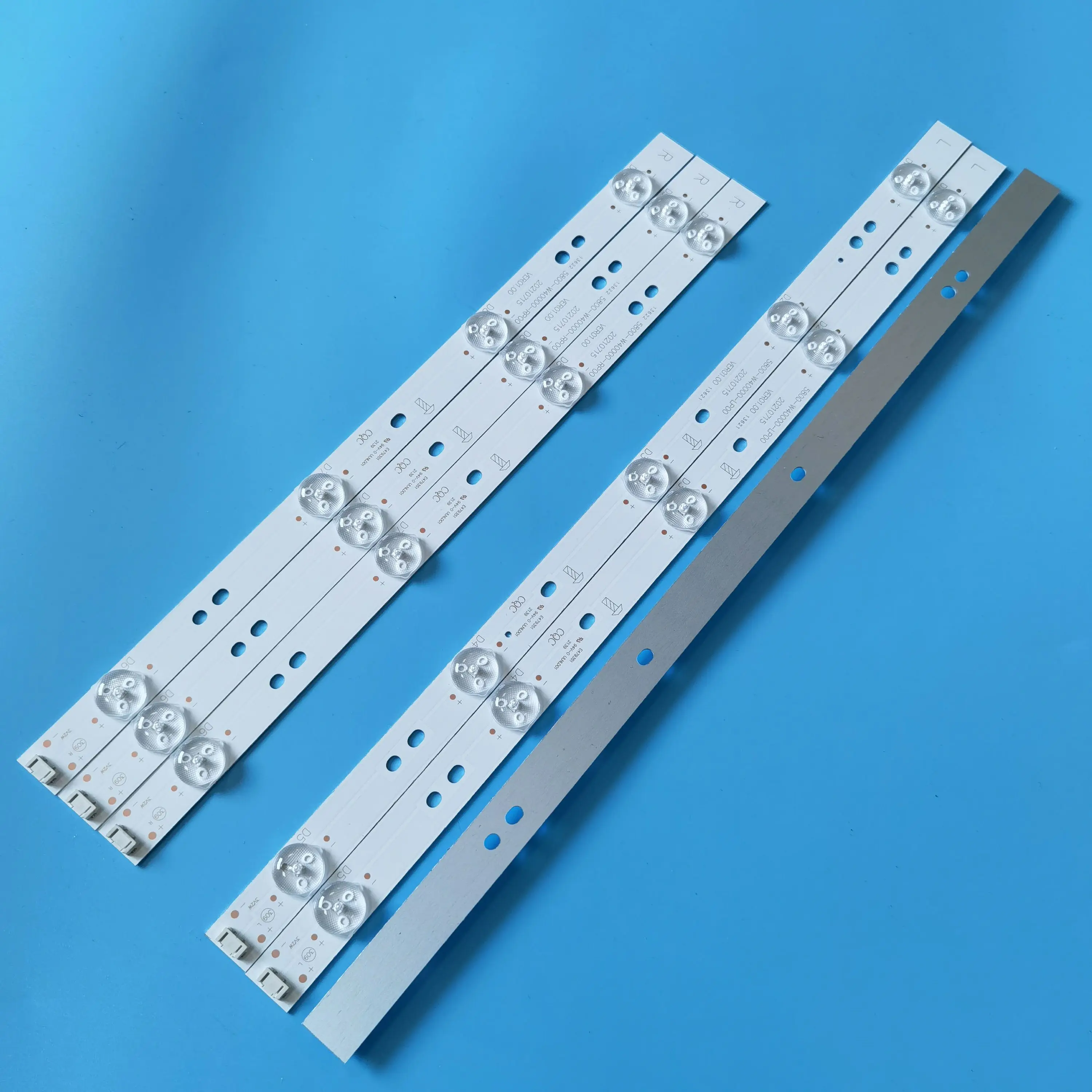 

6PCS/LOT LED Backlight Strip For Skyworth 40” TV 40E360E 40E361W 40E5ERS 40E5CHR 5800-W40000-RP00/LP00