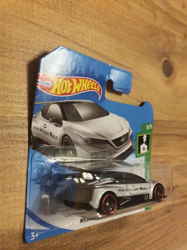 Автомобильная модель автомобиля Nissan Leaf Nismo RC_02-1:64-Hw J импортированная s - Hot Wheels