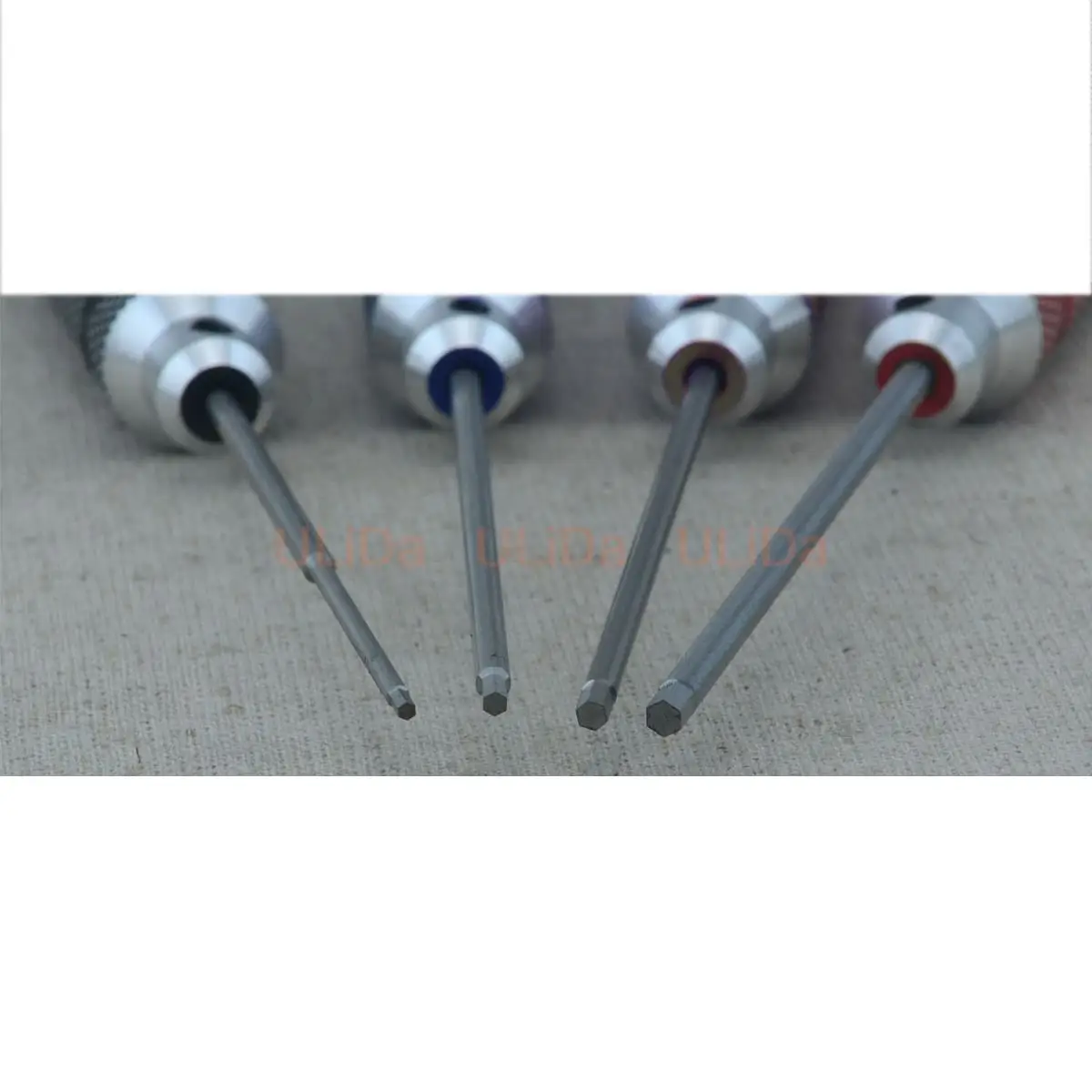 Набор отверток с шестигранным хвостовиком для радиоуправляемого автомобиля