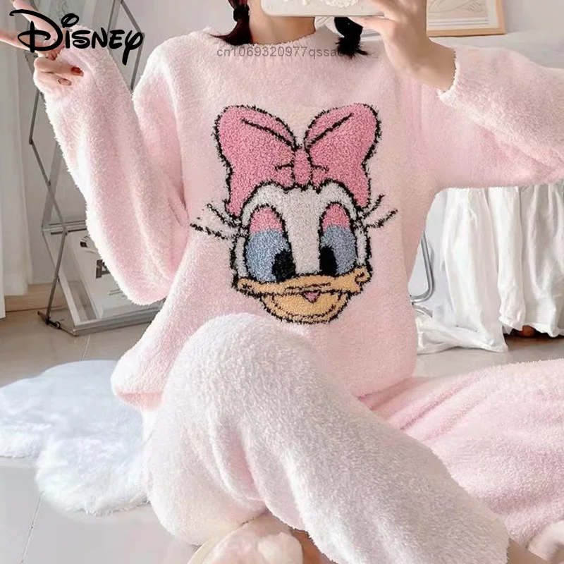 

Disney Daisy Duck Cartoon Pijamas Women Autumn Winter Coral Velvet Fleece Teens Cute Thickened Student Loose Fashion Home Suit