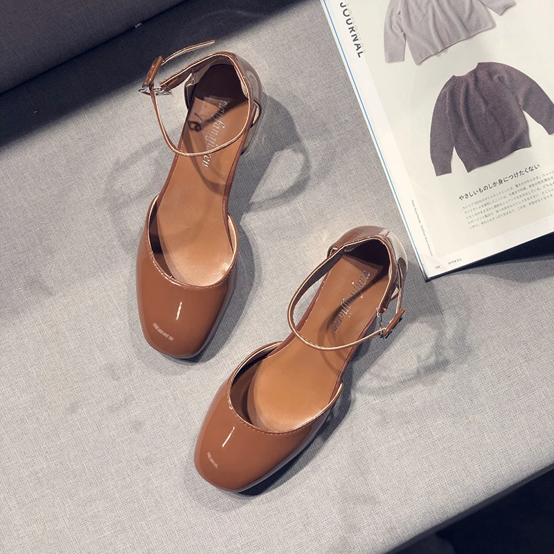 

Женские туфли на толстом каблуке, черные туфли из искусственной кожи, с ремешком с пряжкой, на весну, 2023