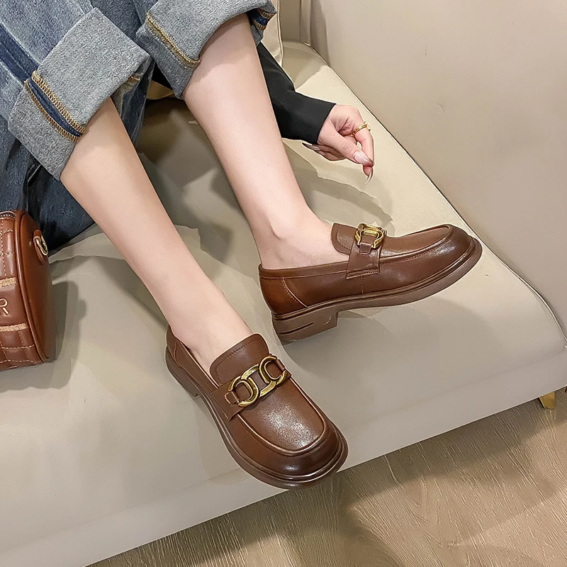 2023 New Leather British Style Small Leather Shoes Round Head Thick Heel Cover Foot Retro Single Shoes Fashion Casual Everything