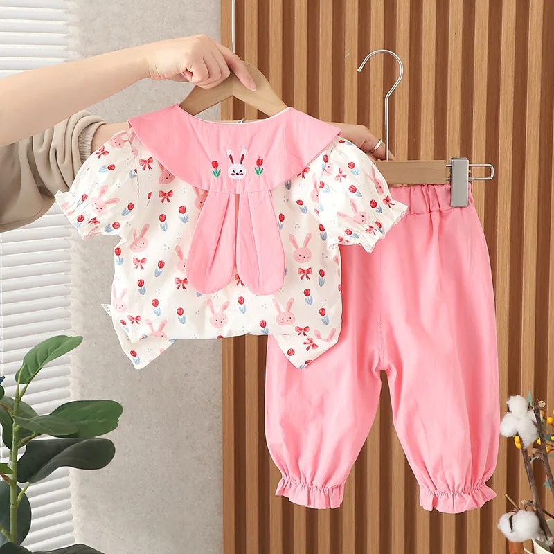 

Одежда для маленьких девочек 2023, летняя модная одежда для девочек, мультяшный короткий топ + штаны, комплект из 2 предметов, костюм для девочек, детская одежда
