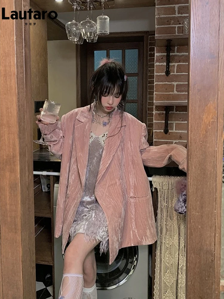 

Lautaro Summer Autumn Loose Pink Black Flowy Velvet Blazer for Women Long Sleeve Single Breasted Luxury Designer Clothes 2023