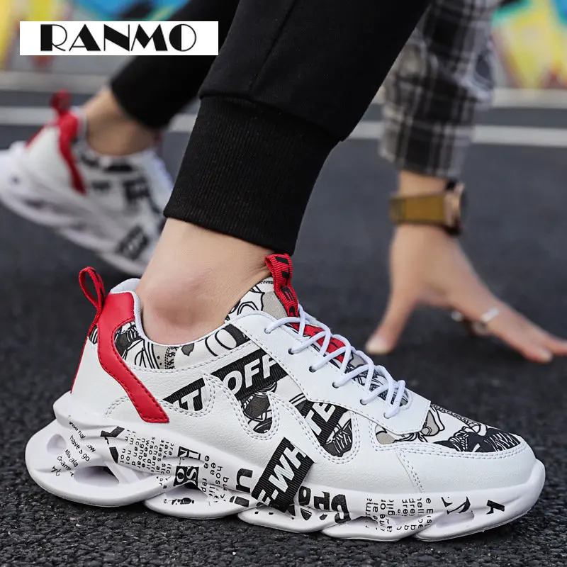 

New color contrast graffiti casual running shoes in spring and summer of 2022 Fashion of men's single shoes sneakers for men