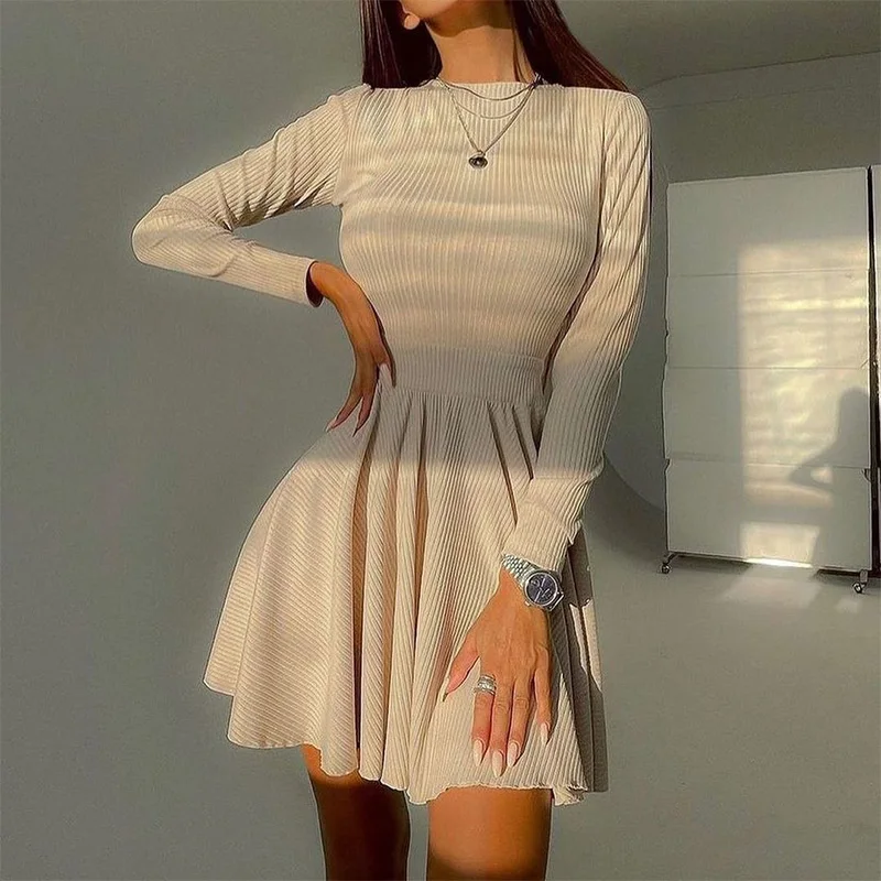 

Spring Women Sexy Fashion Backless A Line Pleated Mini Dress Ladies Casual Round Neck Long Sleeve Solid Pullover Dress Robe New