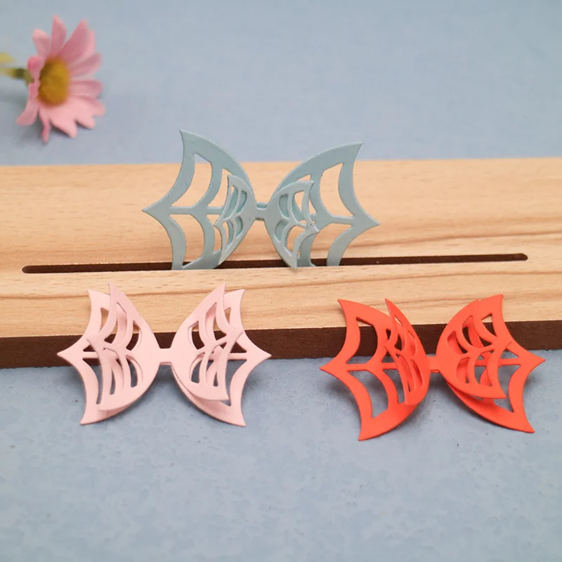 

Frame Metal Cutting Dies Bow Tie Hollow Scrapbook DIY Decorative Album Cover Paper Cutting Craft Die Cut