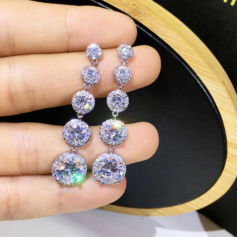 

Uilz New Arrival Three Color Leaves Female Carbic Zircon Long Drop Earrings Women Jewelry Wedding Active Dangle Style Gifts