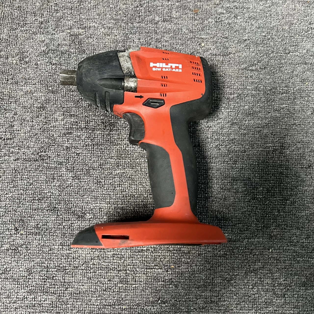 

HILTI SIW 6AT-A22 Ударный гайковерт б/у