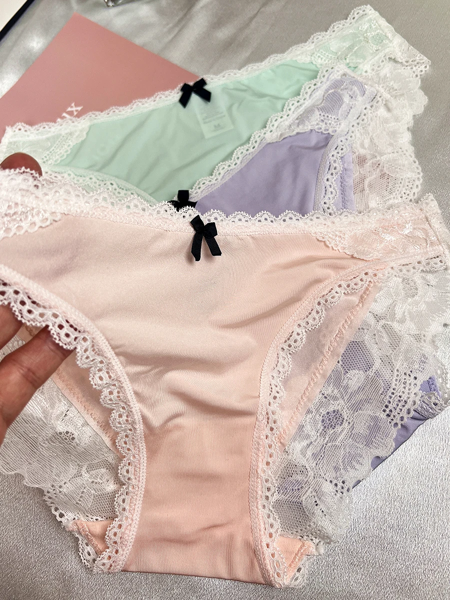 Low Waist Cream Lace Underwear Women Seamless Ice Silk Thin Sweet Girl Student Comfortable Cotton Crotch Briefs