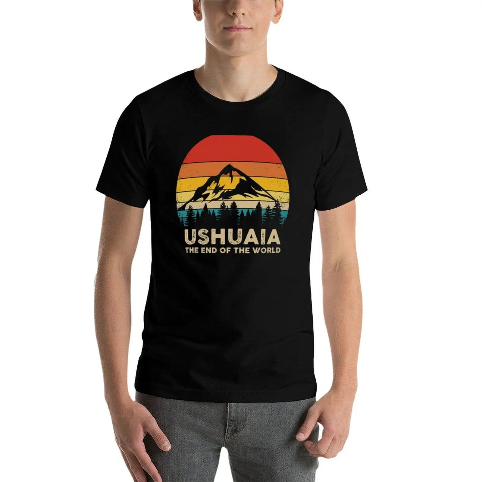 Сувенирная футболка Ushuaia Trip черная мужская с короткими рукавами