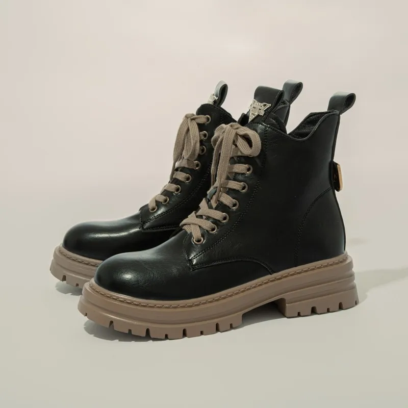 

Женские осенние ботинки больших размеров, новый стиль, черные короткие модные мотоциклетные ботинки на платформе Ytmtloy с круглым носком, жен...