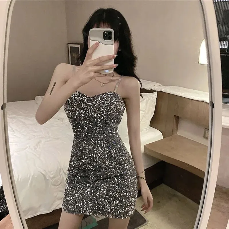 

Fashion Glitter Cowl-neck Lace Up Sequins Dress Y2k Clubwear Sexy Backless Bodycon Strape Mini Sling Dress Party Clothes