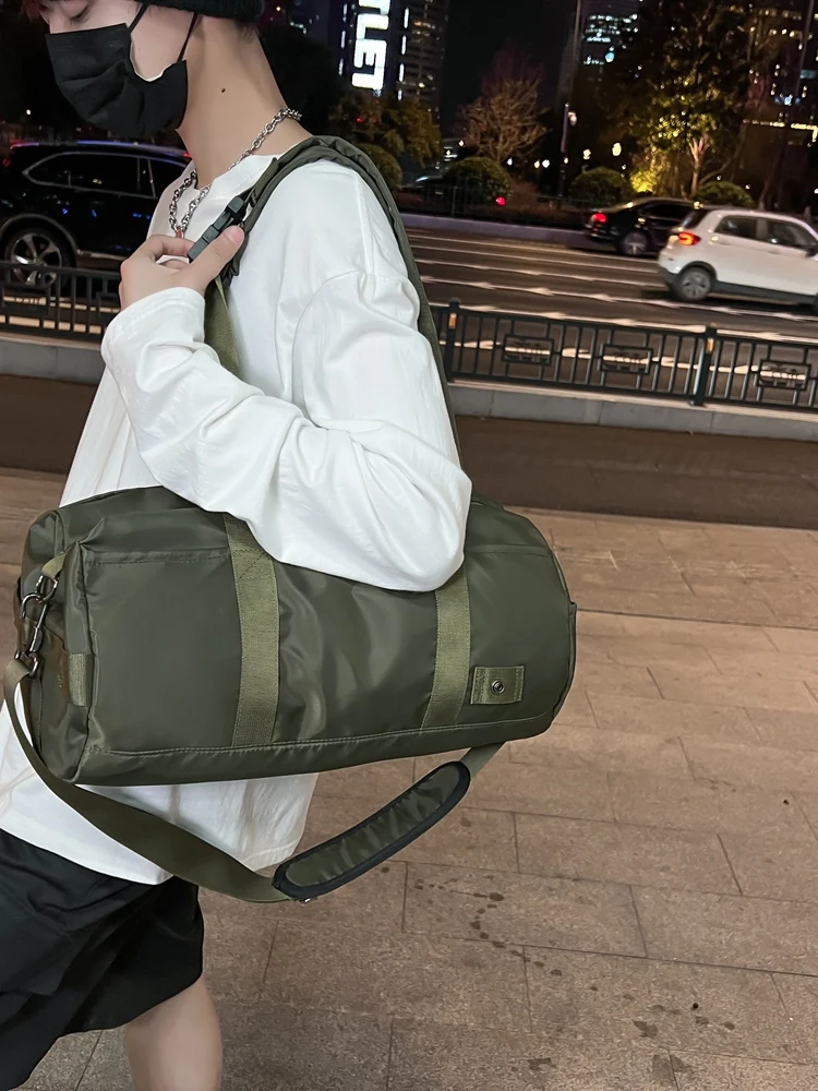 

YILIAN Nylon travel Bag For men and women 2022 New fashion casual tote large capacity check-in luggage bag