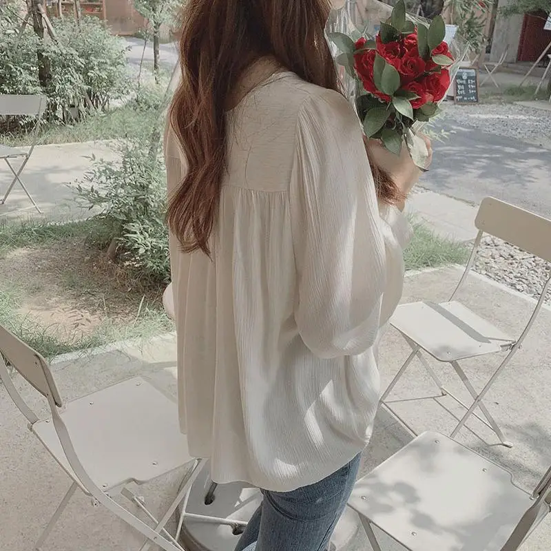 Блузка женская с квадратным вырезом простые нежные однотонные рубашки в