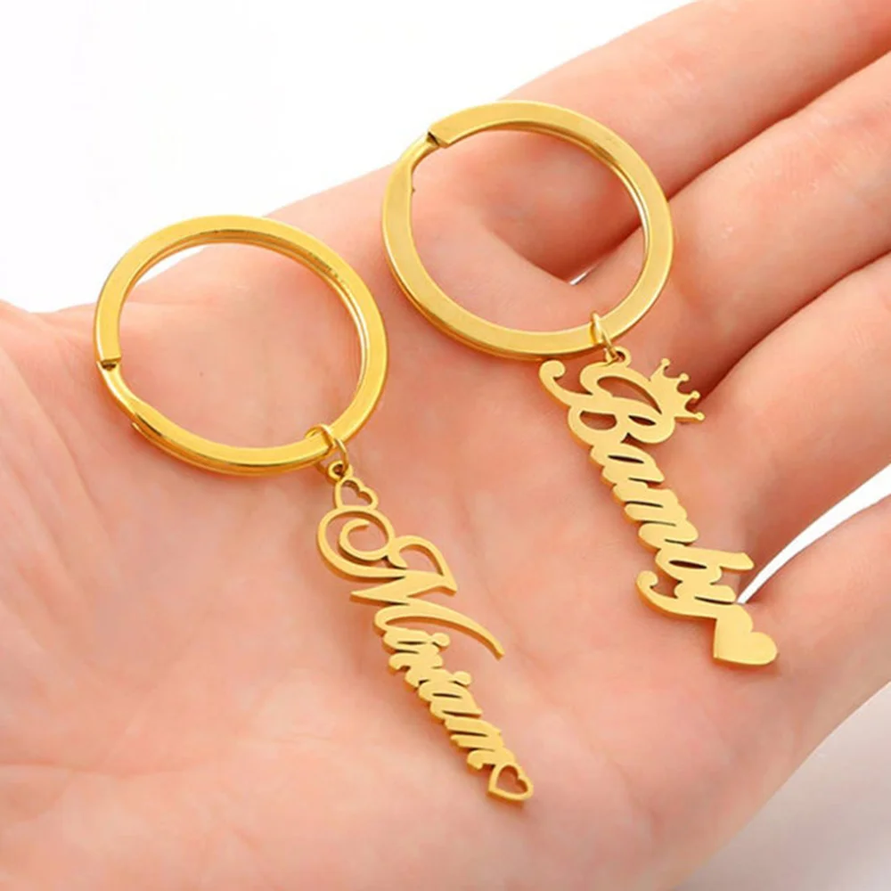 

JewelryX Custom Name Keychain Personalized Vertical Pendant Stainless Steel Keyring For Unisex Family Jewelry Birthday Gift