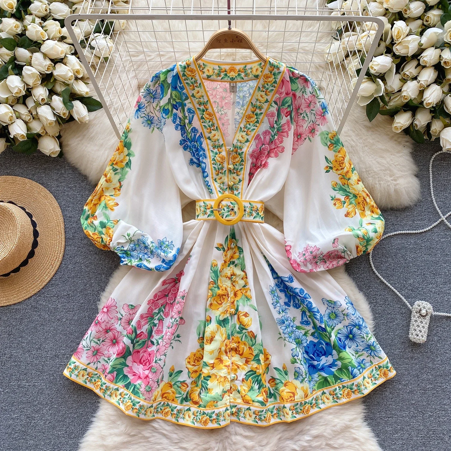 

Retro High-quality Palace Floral Print A-line Dress Women Autumn Winter V-neck Long Bubble Sleeve Elegant Clothes Vestidos L671