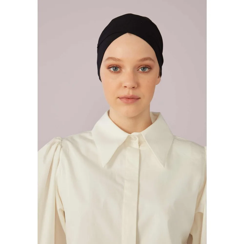 

Dorlie бесшовный в сетку Cross Bone Black